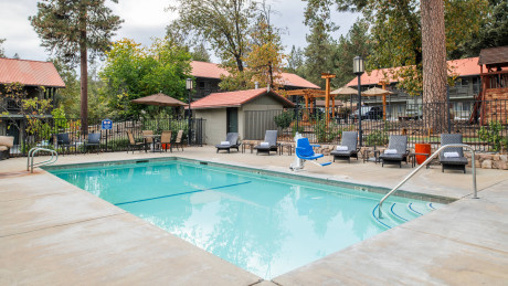 Welcome To YOSEMITE WESTGATE LODGE - Pool